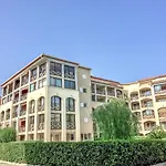 Les Coralines-3 By Interhome サント・マキシム