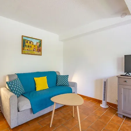 Les Coralines-3 By Interhome