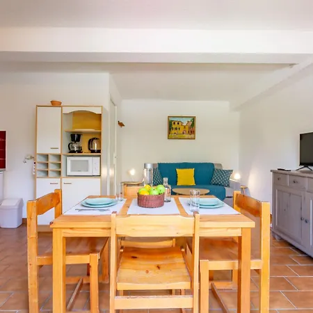 Les Coralines-3 By Interhome Daire